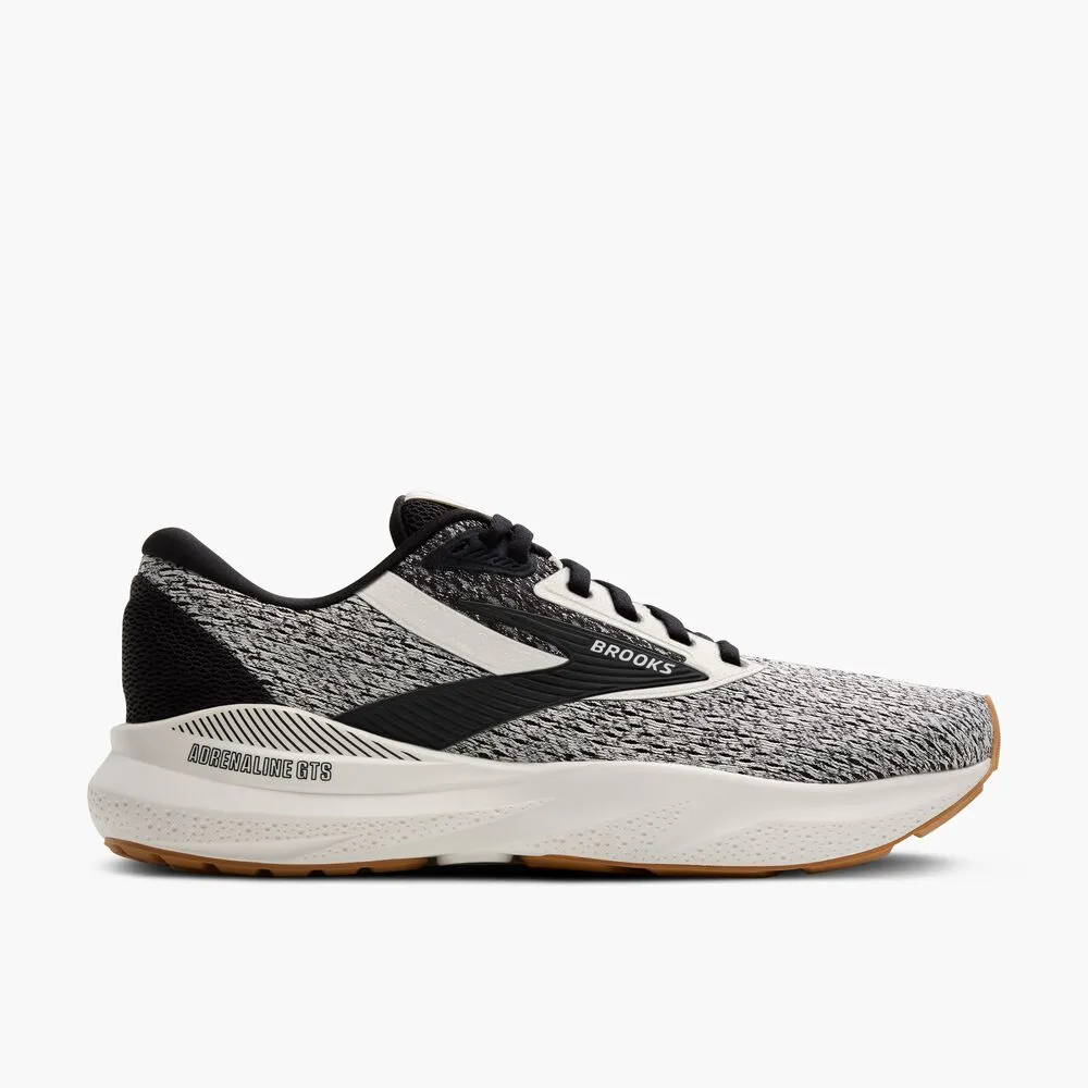 132 - Coconut/Black/Biscuit